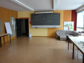 Einrichtung Unterrichtszimmer 1